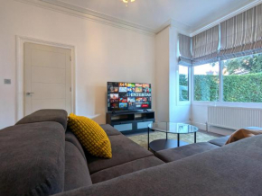 Large Edwardian Cadbury Home 4 bed 3 bath